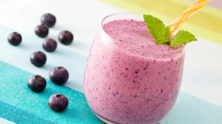 Berry Power Protein Booster Smoothie