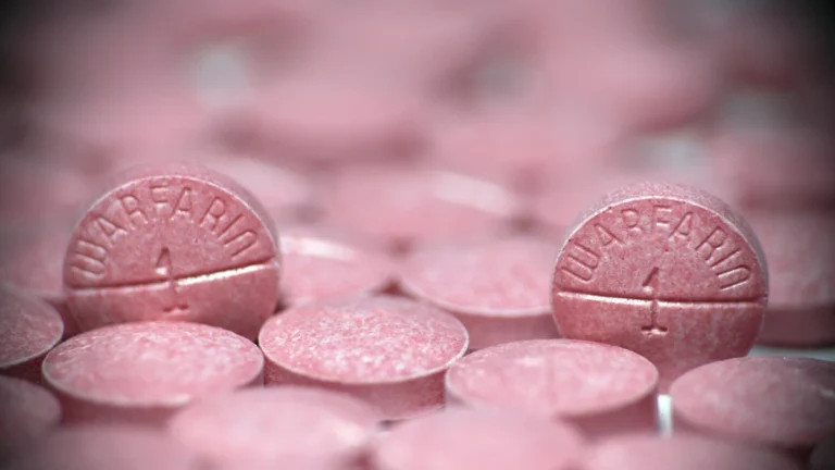 Warfarin vs NOACs: Which Blood Thinner Is Right for You?